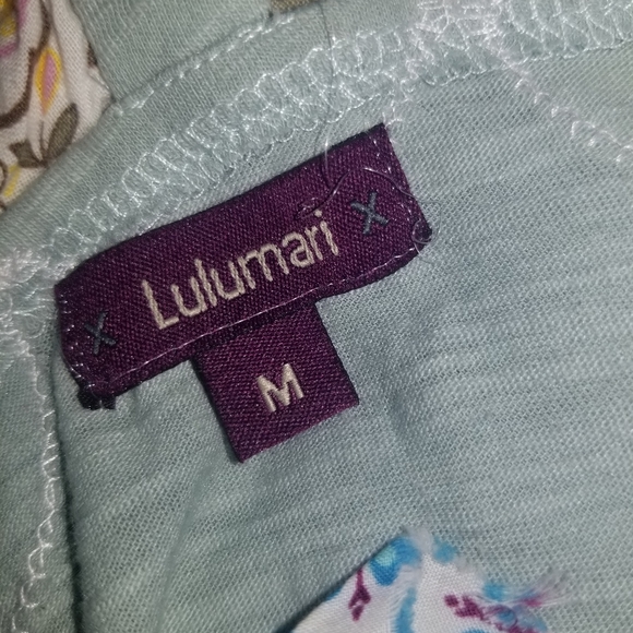 Lulumari top - Picture 3 of 3